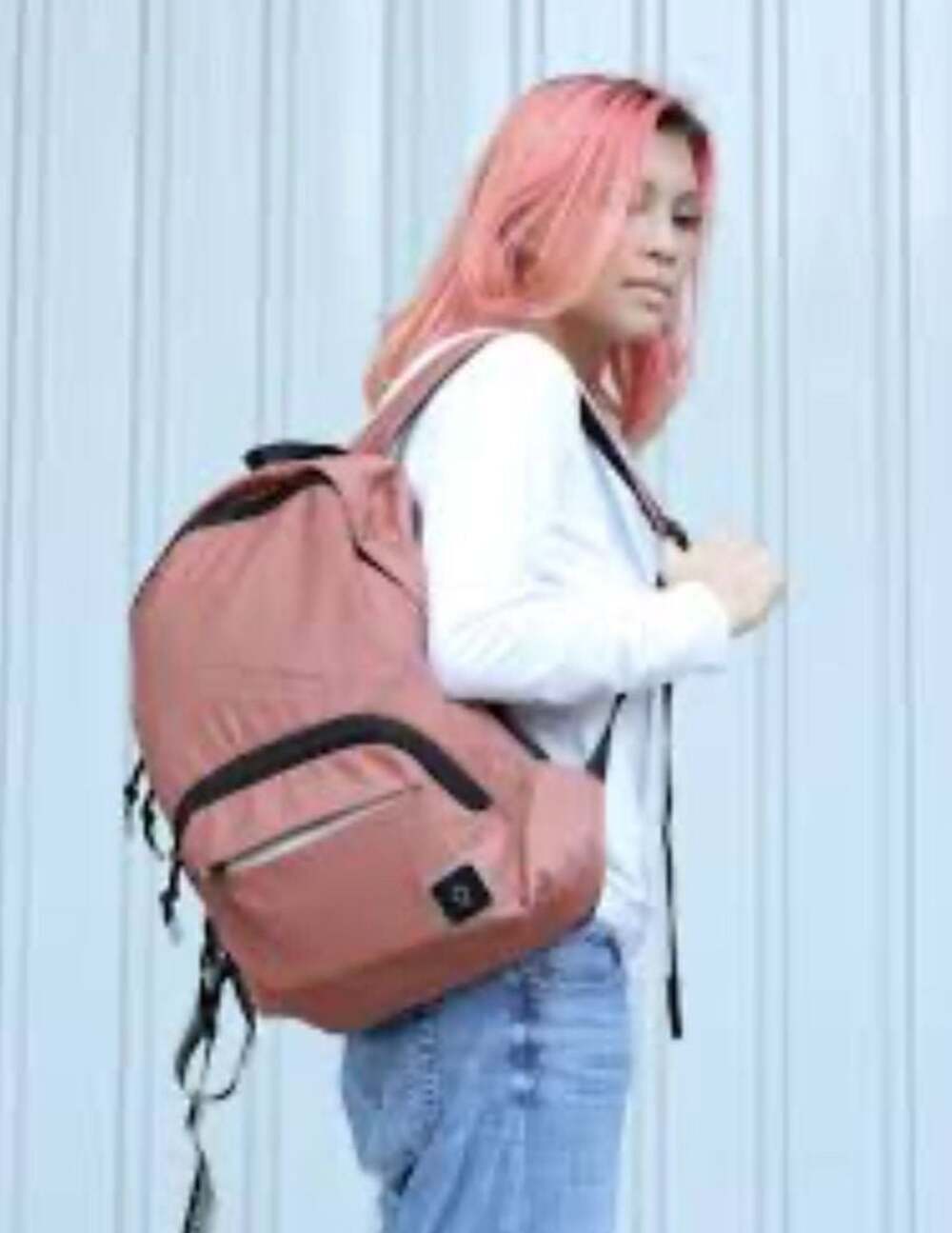 Crumpler The Nest Egg Expandable Backpack, Ginger backpacking traveler